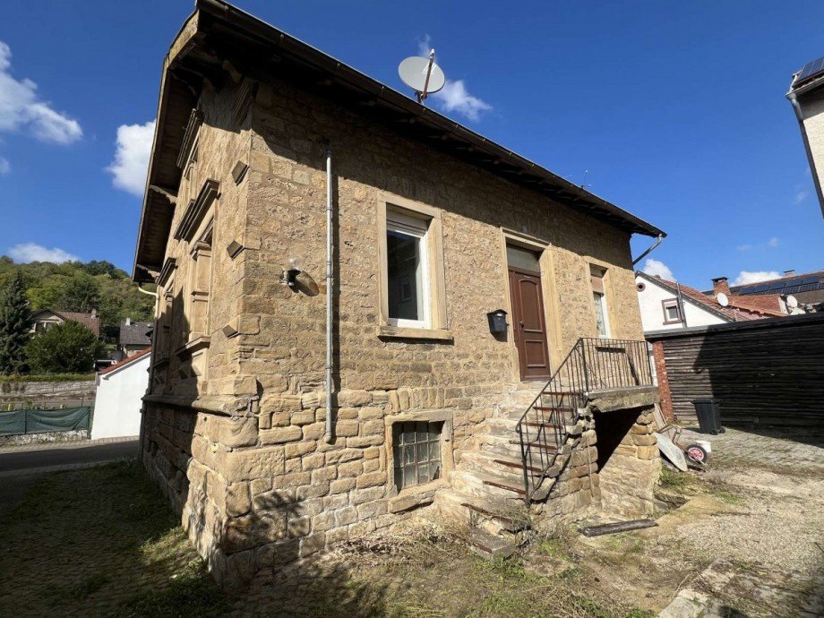 R�ckansicht Einfamilienhaus Obermoschel