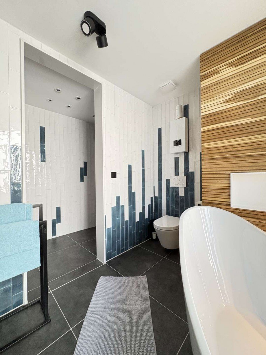 Badezimmer Erdgeschosswohnung Nu�baum