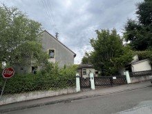 Hausansicht Top-Gelegenheit! Einfamilienhaus mit kleinem Innenhof und Garten in Feilbingert zu verkaufen