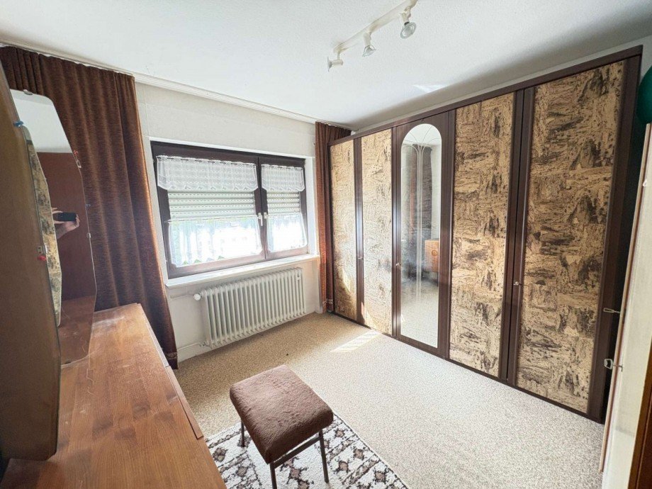 Schlafzimmer Reihenendhaus Simmertal