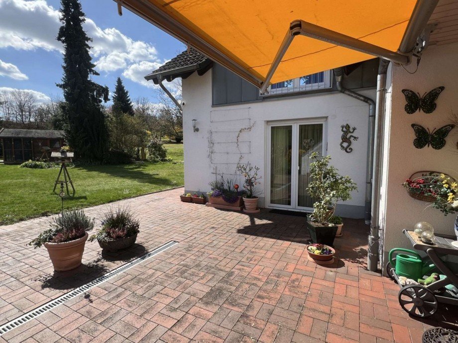 Terrasse EG Zweifamilienhaus Meddersheim