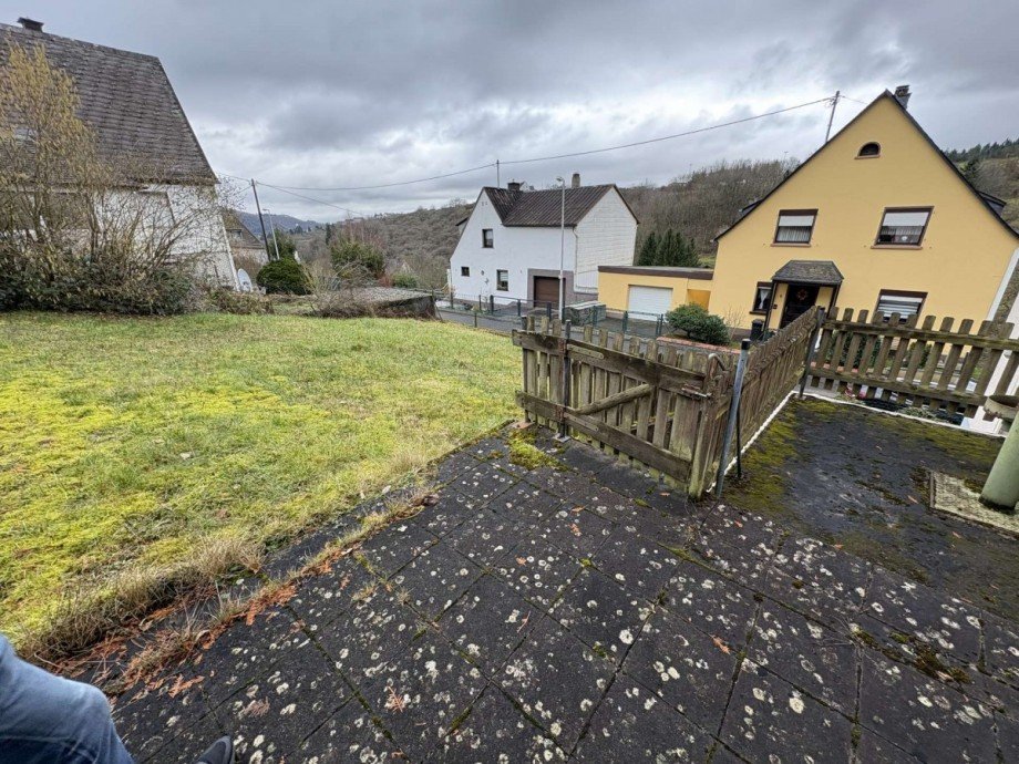 seitliches Grundst�ck Einfamilienhaus Idar Oberstein