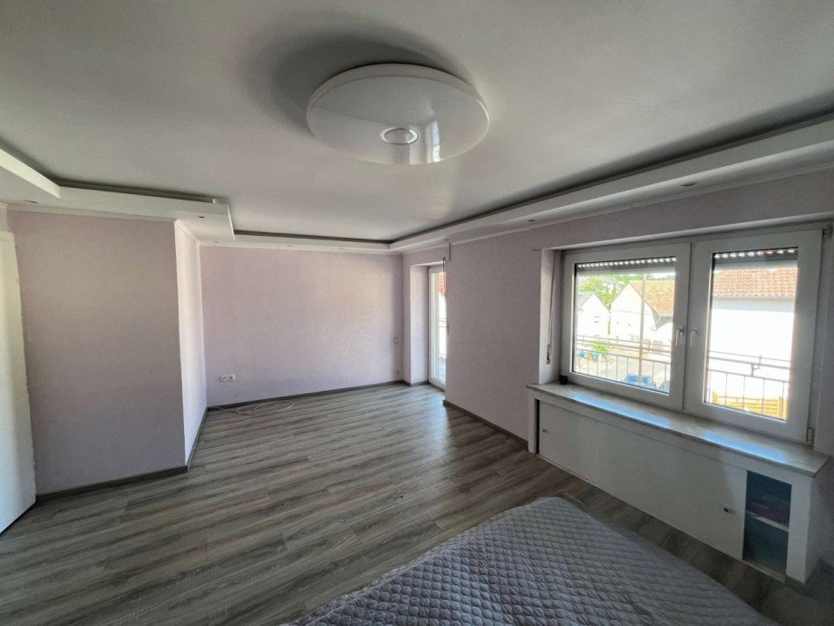 Zimmer 2 OG Einfamilienhaus Lauschied