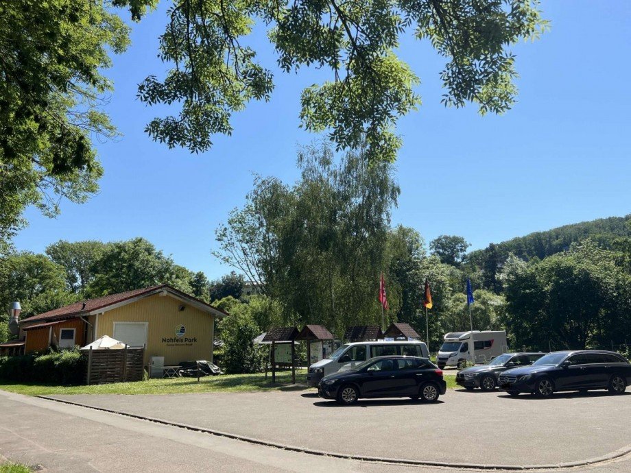 Parkpl�tze vor dem Restaurant Gastronomie Bad Sobernheim