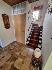 41_EG_Treppe_1 Ein/Zweifamilienhaus mit gro�em Grundst�ck bietet tolle Gestaltungsm�glichkeiten