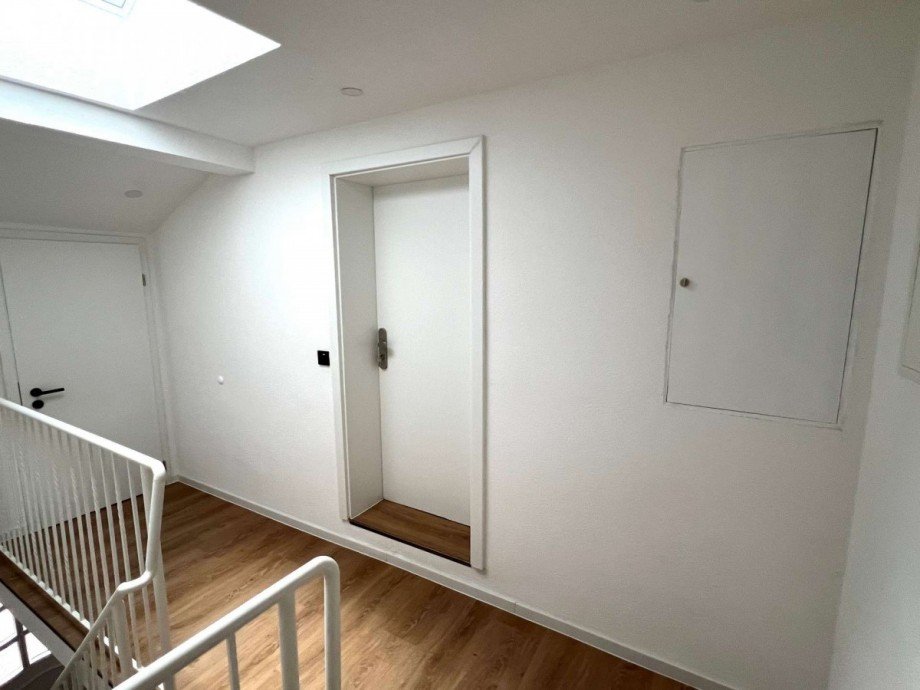 Treppenhaus DG Hinterhaus Zweifamilienhaus Nu�baum