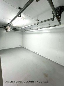 K�hlhaus Anlieferung Ladenlokal/Snack- oder Delikatessenlounge in Bad Sobernheim zu vermieten.