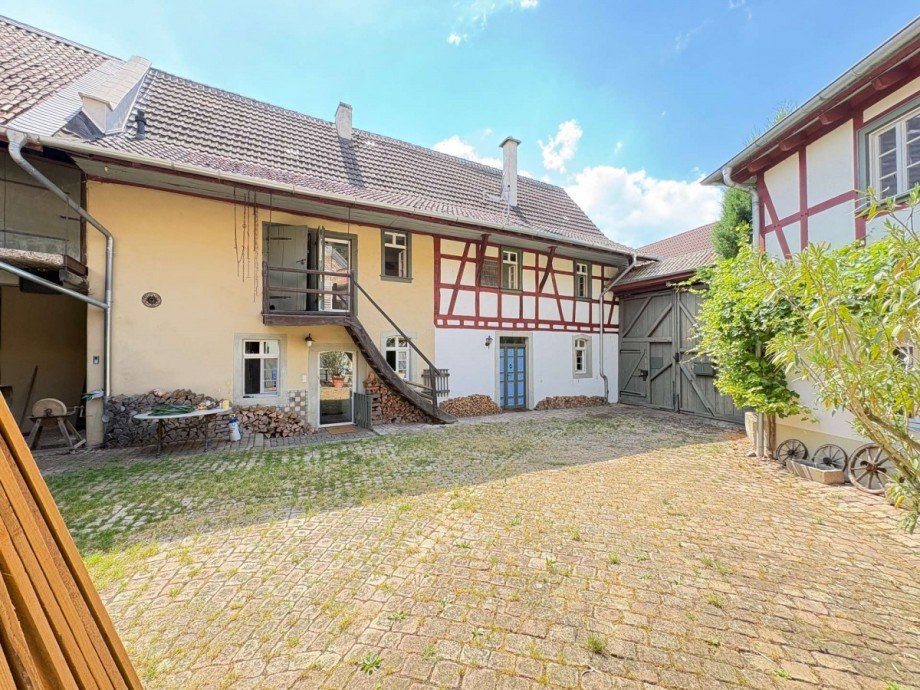 R�ckansicht und Gesindehaus Haus Zotzenheim