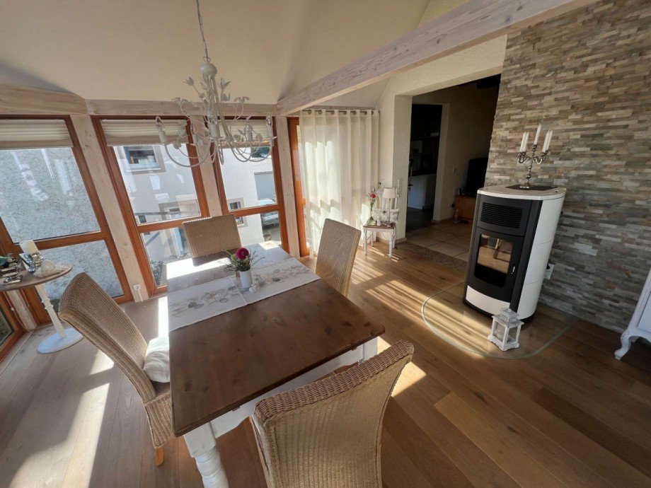 Kaminofen im Essbreich Haus 2 Haus H�ffelsheim