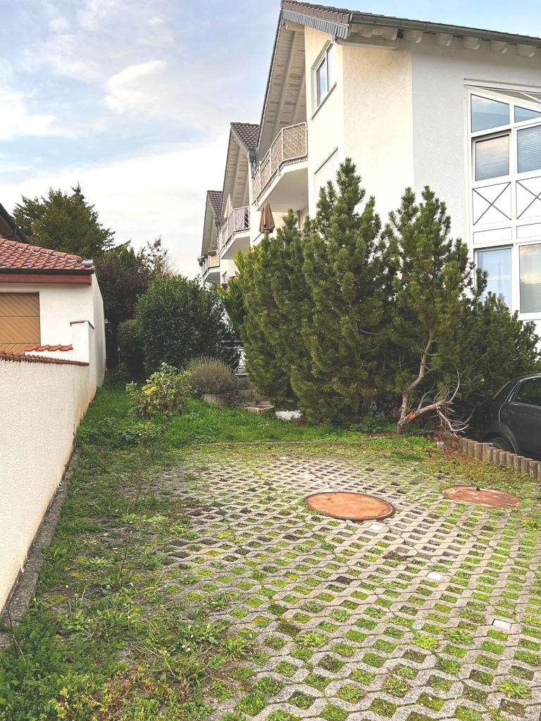 KFZ Stellplatz Souterrainwohnung Hackenheim