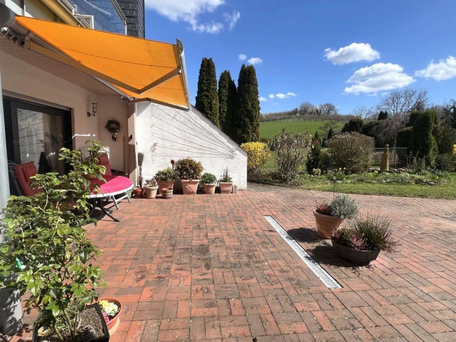 Terrasse EG Zweifamilienhaus Meddersheim