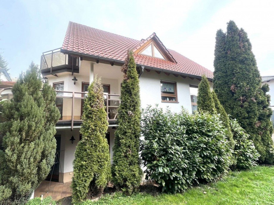 R�ckansicht Haus Einfamilienhaus Obermoschel