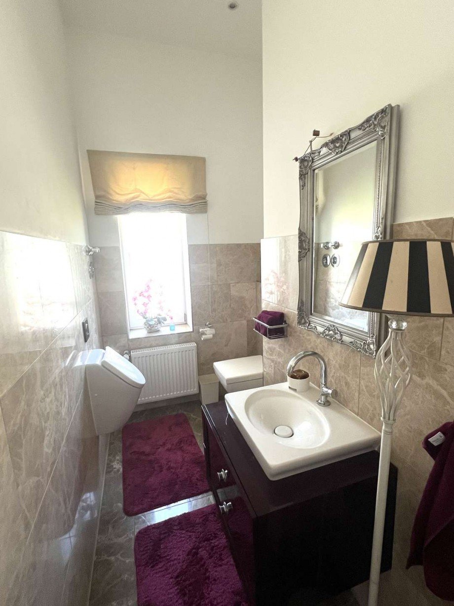 G�ste WC OG Villa Wuppertal