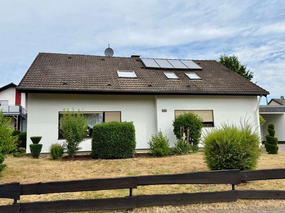 Seitenansicht 1 Einfamilienhaus Nannhausen