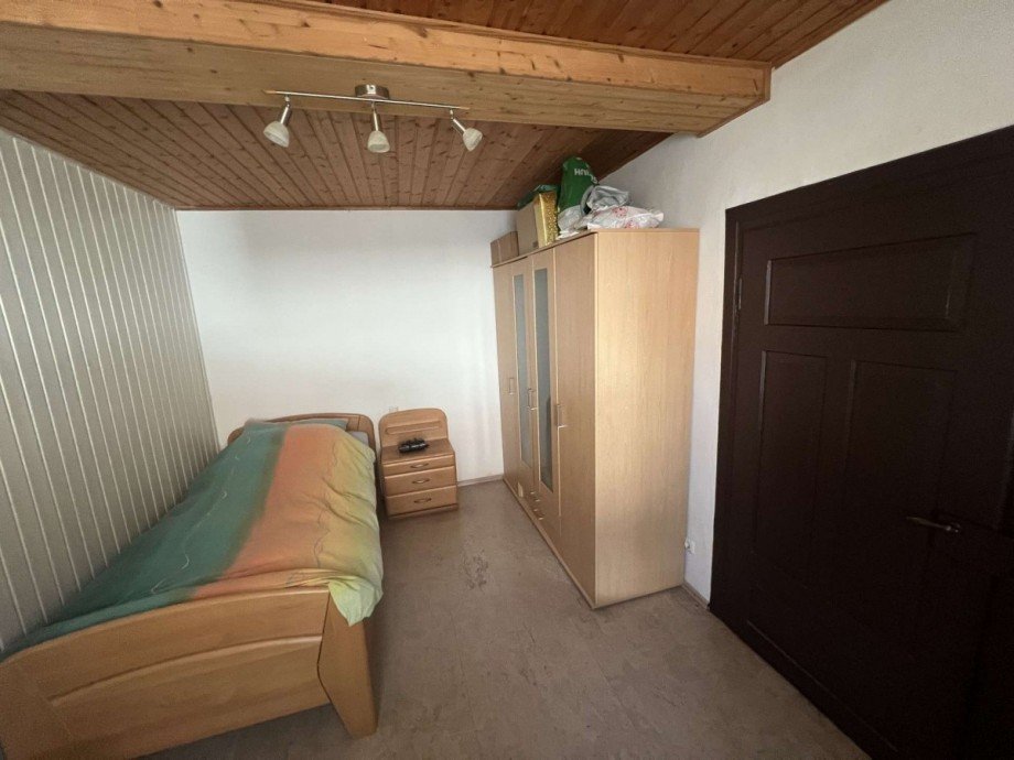 Zimmer 3 OG Halle / Lager / Produktion Duchroth