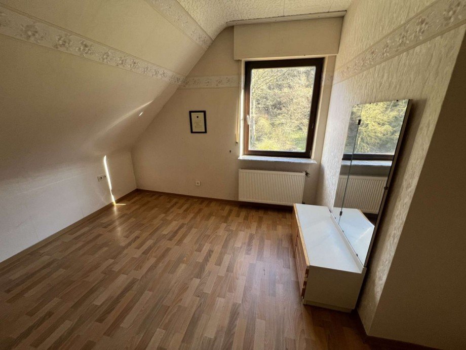 Zimmer 3 OG Einfamilienhaus Kirn-Sulzbach