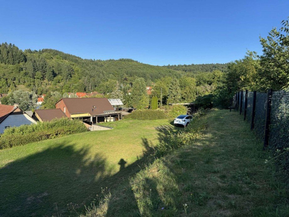 Blick R�ckansicht Grundst�ck und Haus Einfamilienhaus Lauterecken