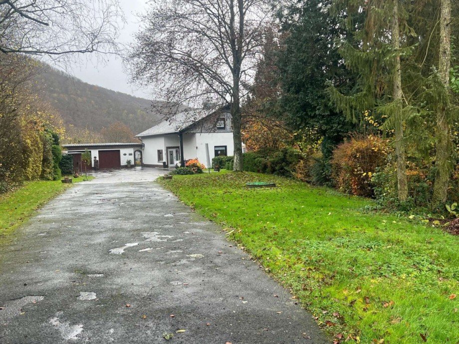 Zufahrt zum Haus Haus Bruschied