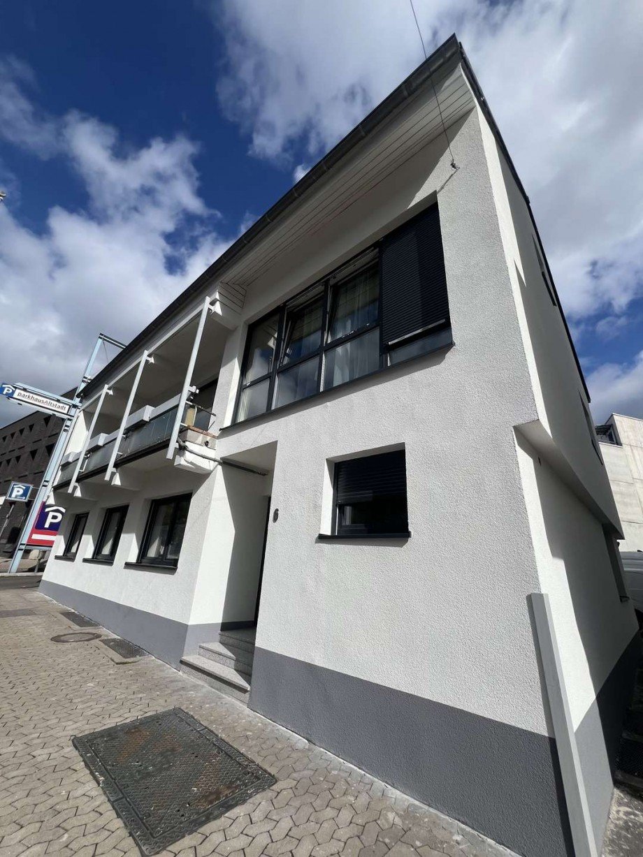 Vorder- und Seitenansicht Haus Etagenwohnung Bad Kreuznach