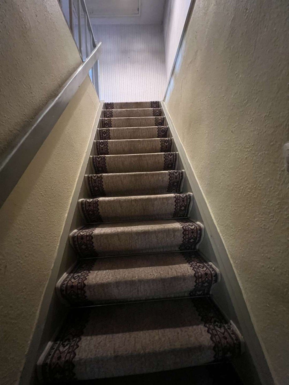 Treppe ins DG Einfamilienhaus Feilbingert