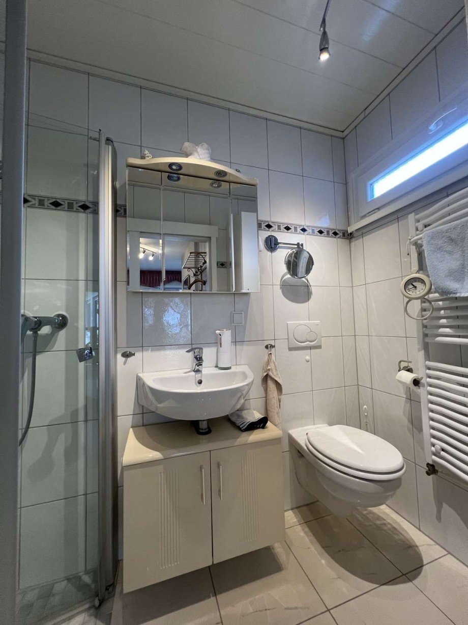 G�ste WC mit Dusche Bungalow Bad Sobernheim