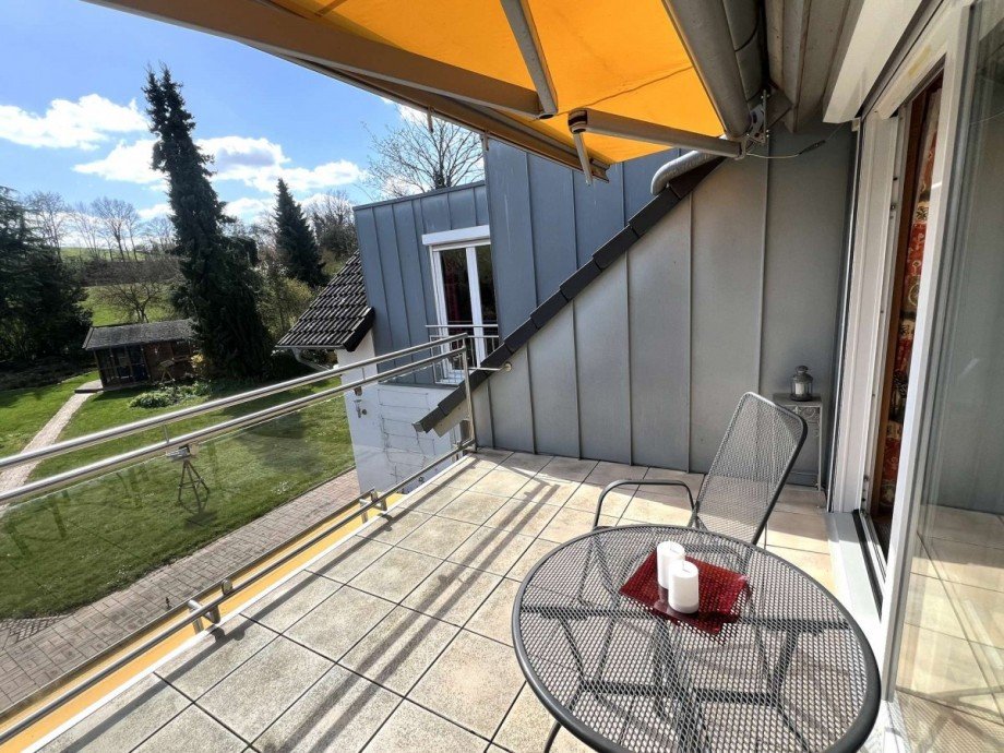 Balkon Wohnzimmer DG Zweifamilienhaus Meddersheim