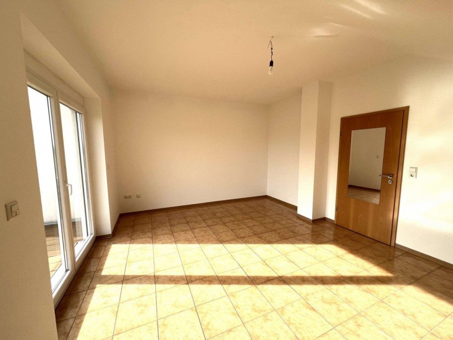 Schlafzimmer 1 DG Doppelhaush�lfte Monzingen