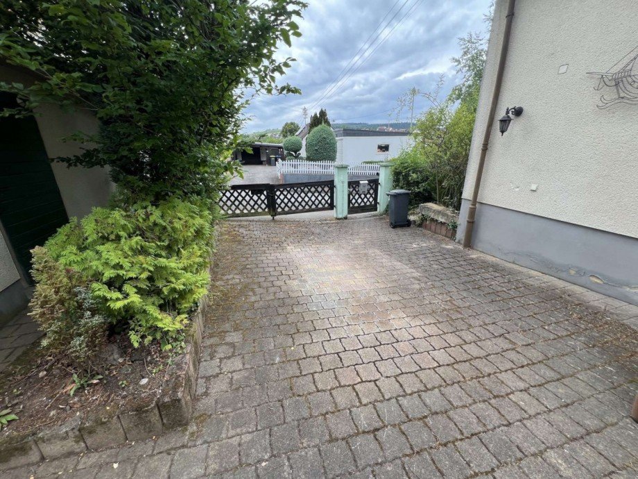 Innenhof Einfamilienhaus Feilbingert