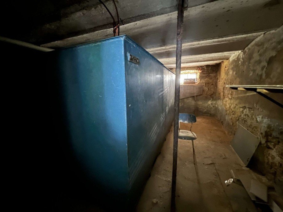 Stahl�ltank Mehrfamilienhaus Becherbach