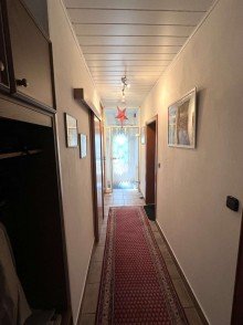 Flur EG Top-Gelegenheit! Gepflegtes Ein-Zweifamilienhaus mit sch�nem Garten in Meisenheim zu verkaufen.
