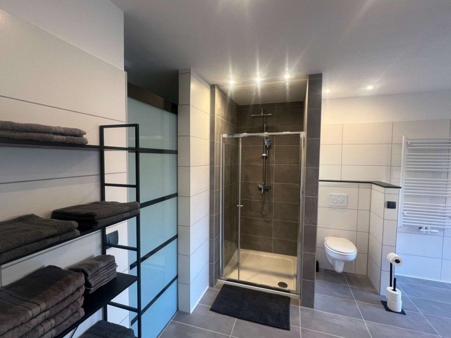 Blick 2 Bad Ebene 0 Galeriewohung B�ro / Praxis Hargesheim